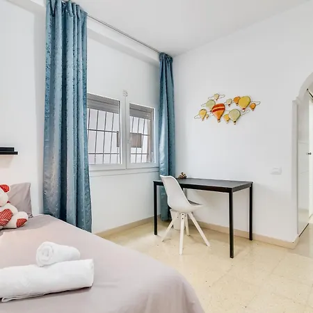 Home2book Stunning Sea Front Appartement *