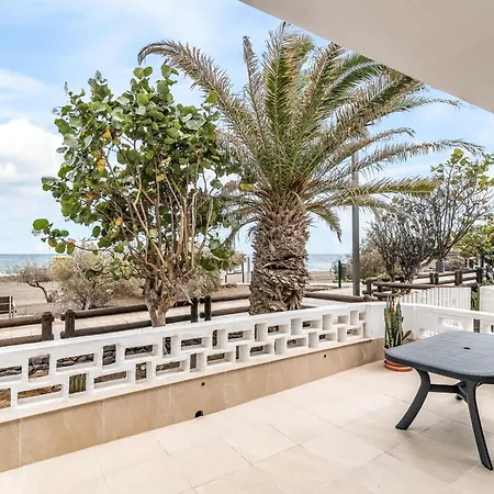 Appartement Home2book Stunning Sea Front